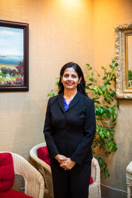 Dr. Kalindi, a dentist at healthy smiles family dentistry